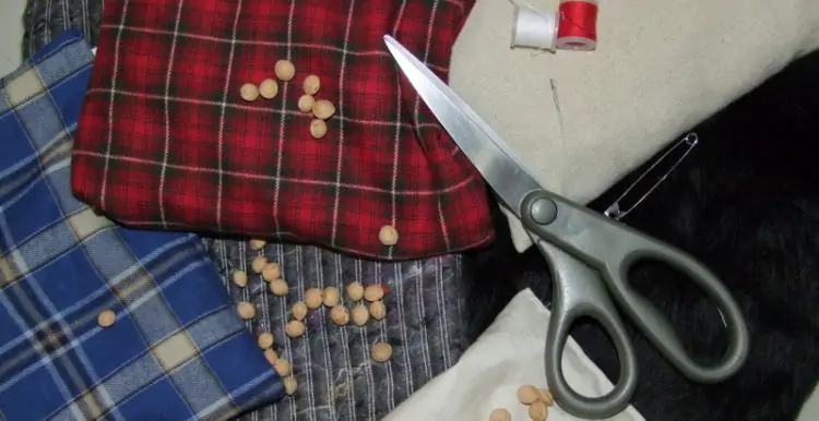Faire sa propre bouillotte aux noyaux de cerise